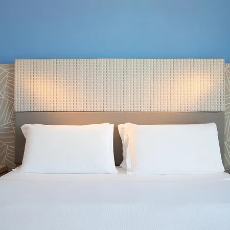 Hotell Bajaloglia 4*